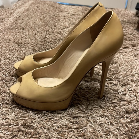 Nude Jimmy Choo Pumps - Picture 2 of 4